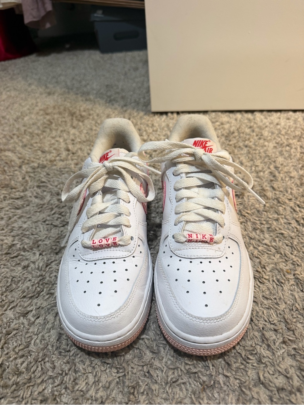 Nike Air Force 1 Valentine's Day Edition